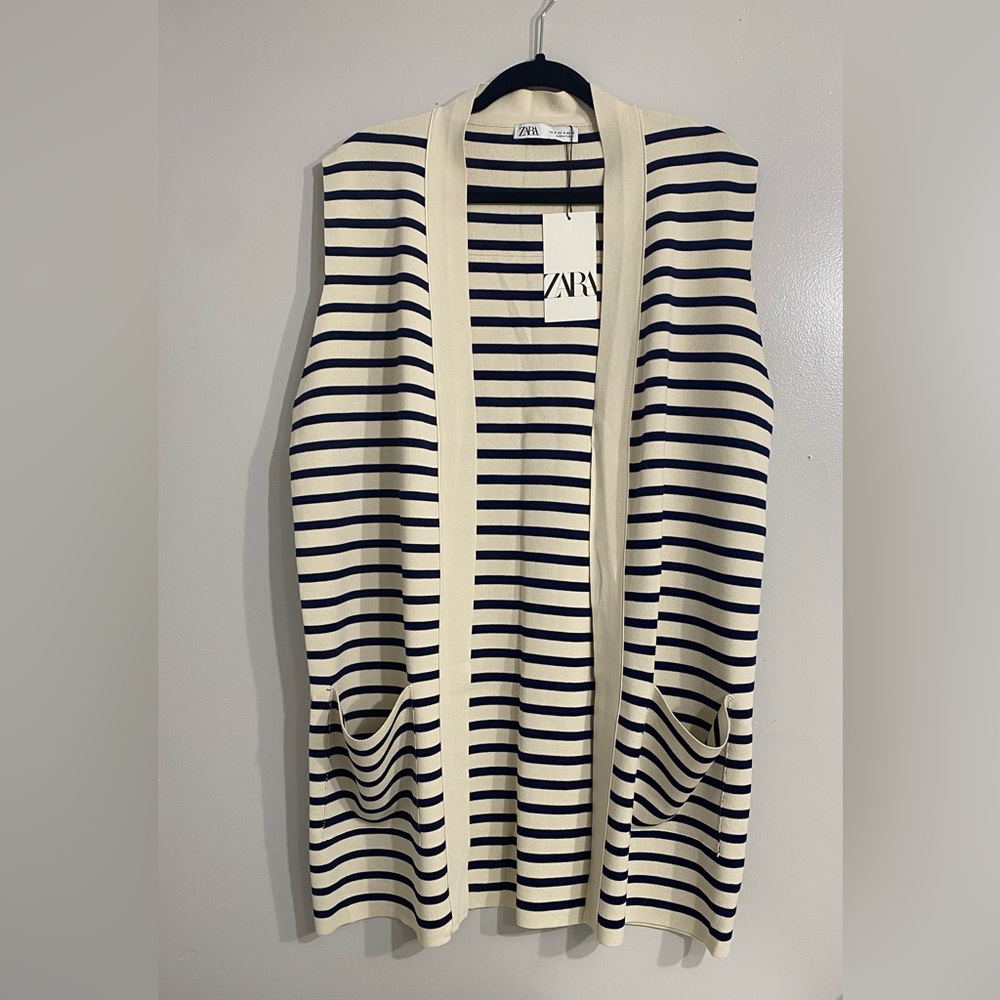 Zara Striped Knit Vest Size S Color Black/Cream